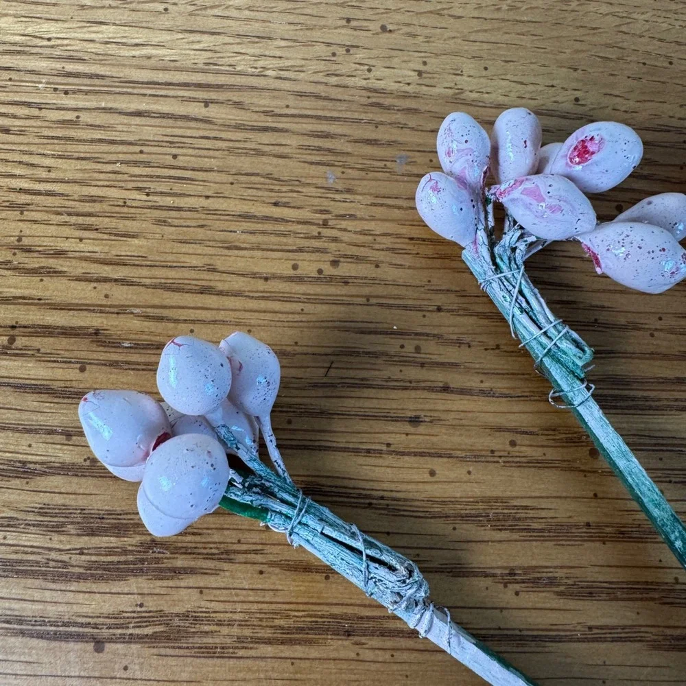 5 Piece Light Pink Berry Picks Stems Craft Floral Arrangement Embellishment‎